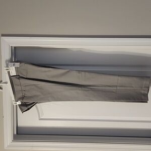 Ann Taylor The Ankle pant size 4